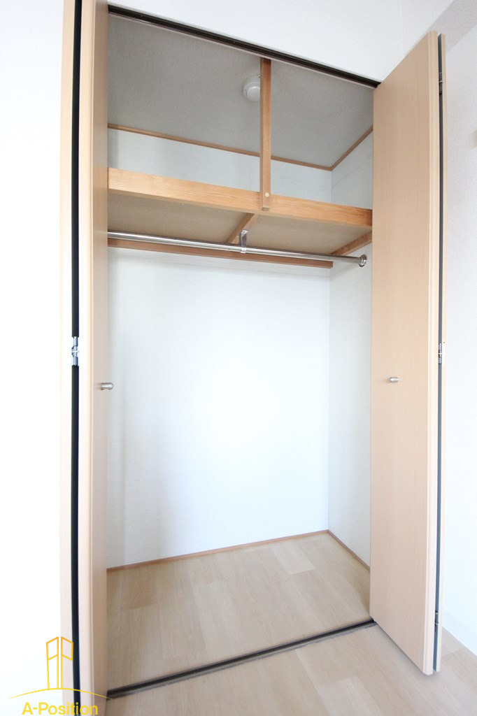 収納　エスタブレ南森町