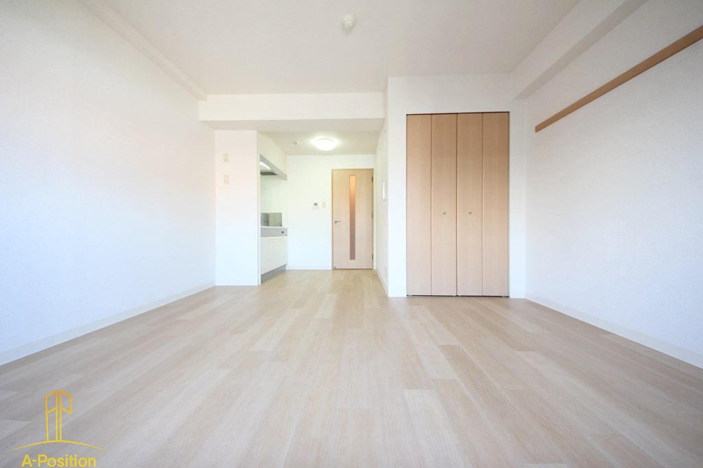 居室・リビング　エスタブレ南森町