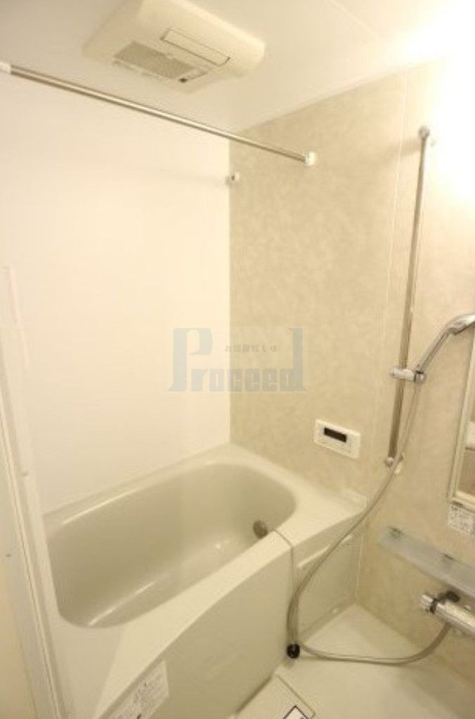 バス・シャワールーム　※別部屋写真