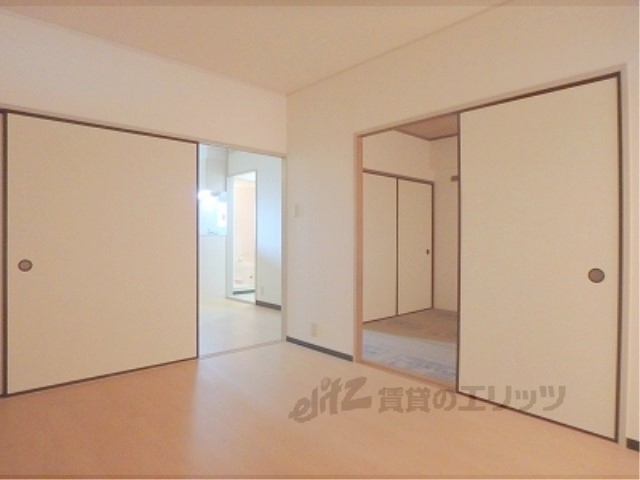 居室・リビング　洋室