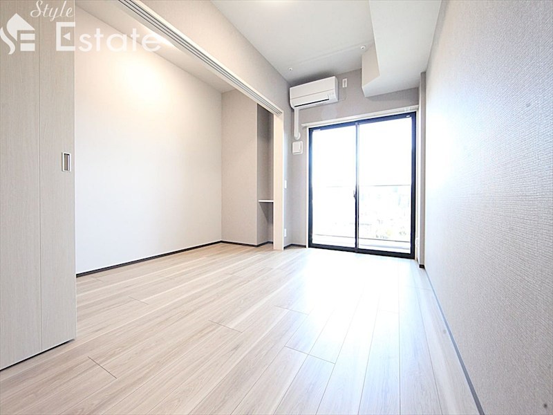 居室・リビング　リビング