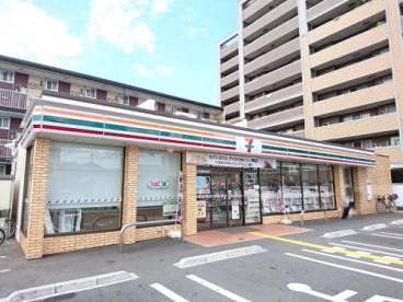 コンビニ　セブンイレブン堺浜寺石津町中店（コンビニ）まで437m