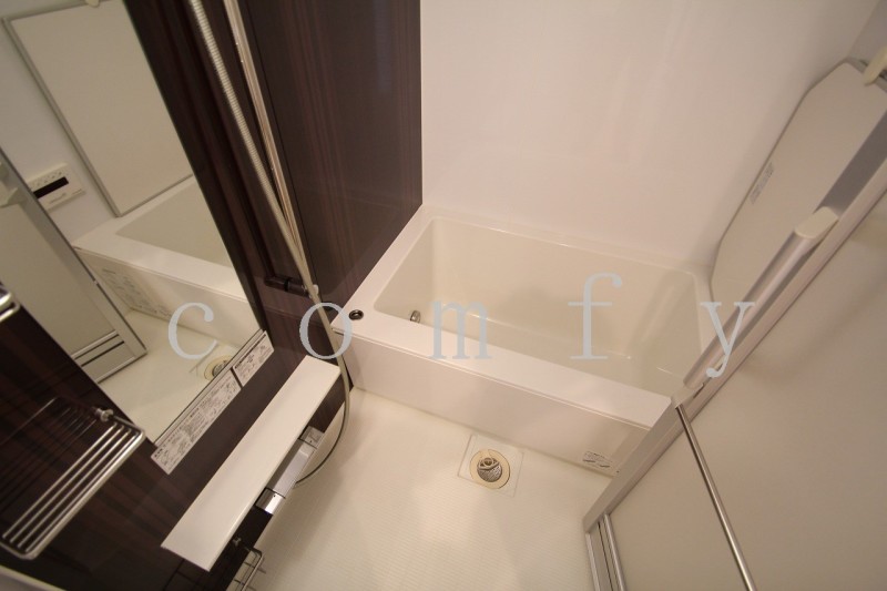 バス・シャワールーム　追炊き・浴室乾燥機付きバス