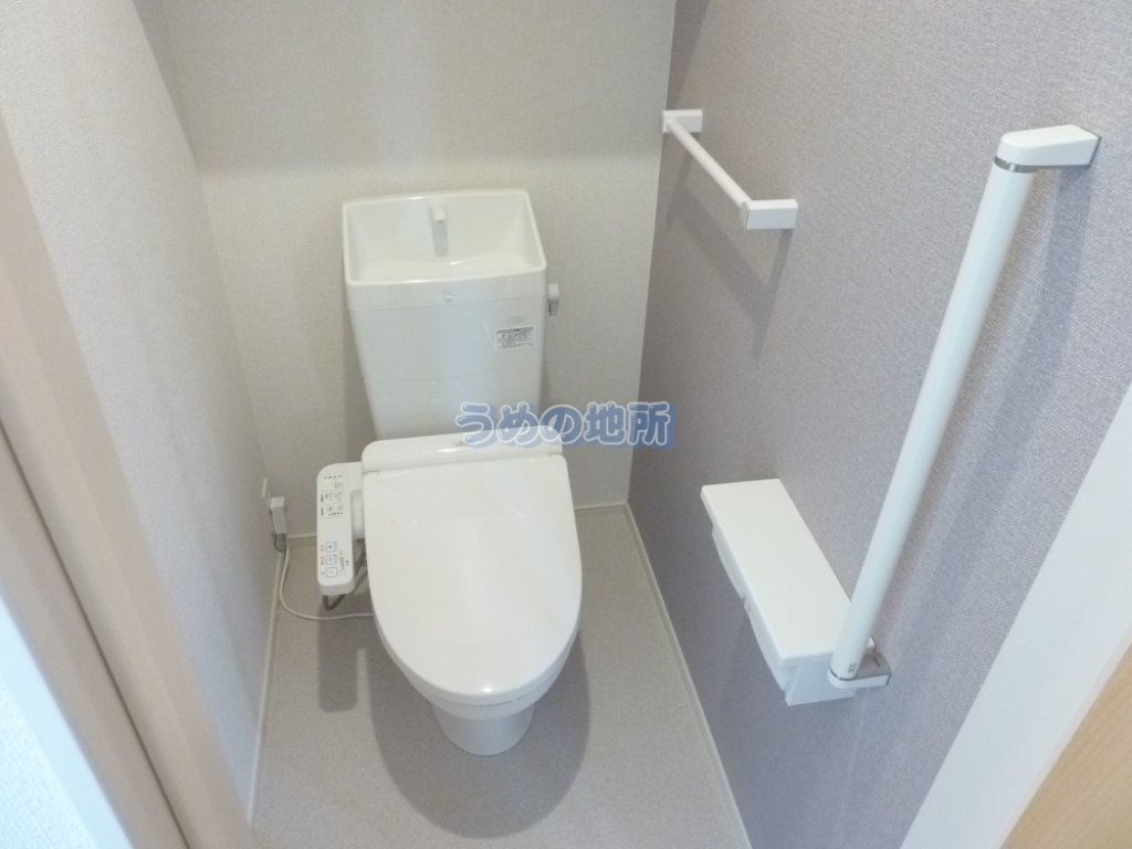 トイレ　トイレ