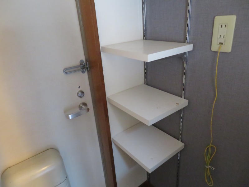 収納　＊別号室の写真となります。