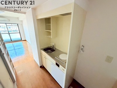 キッチン　1口IHコンロで火を使わず、料理初心者の方にもおすすめです！