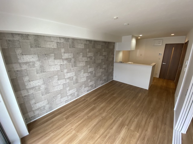 居室・リビング　奥行きのあるリビングで使いやすいですよ。