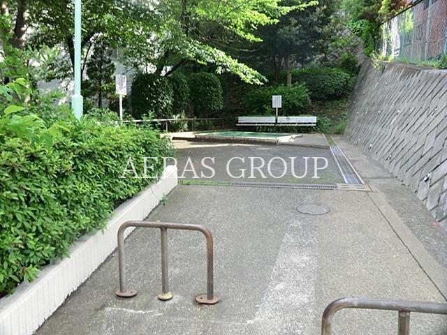 公園　あざみ野一丁目第二公園（公園）まで187m