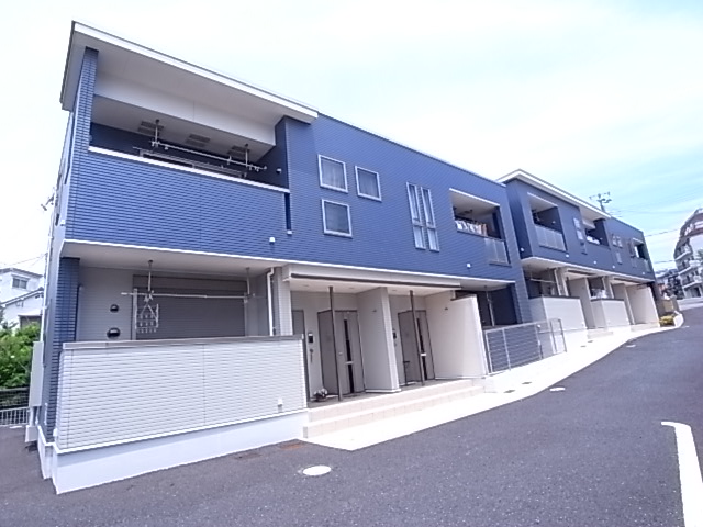 建物外観　誰かに自慢したくなる外観ですね♪