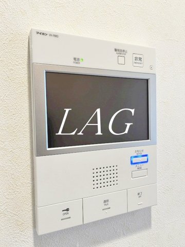 セキュリティ　モニター付きインターホンです。