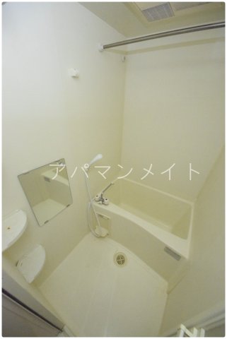バス・シャワールーム　お風呂です