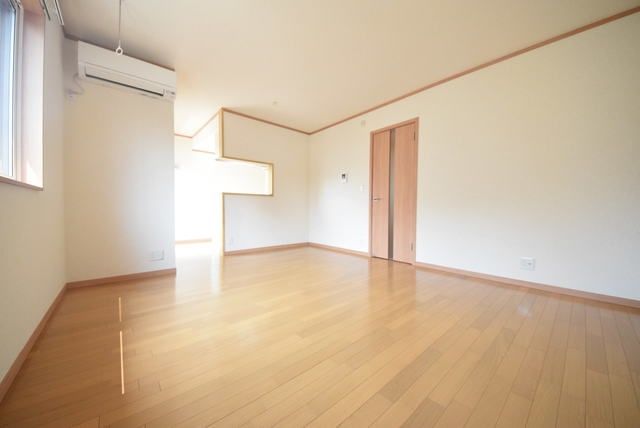 居室・リビング　★お問い合わせはタウンハウジング町田店まで★