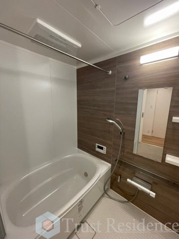 バス・シャワールーム　別部屋参考写真