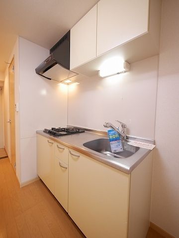 キッチン　■２口ガスコンロシステムキッチン■浄水器