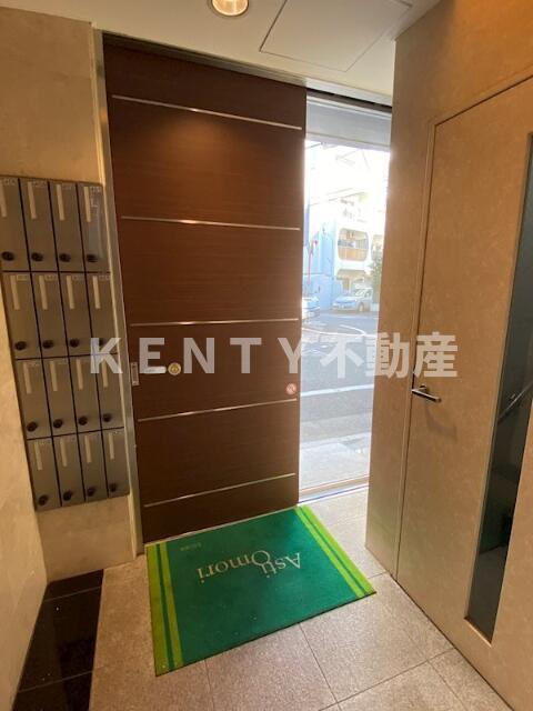 エントランス　建物の内部です
