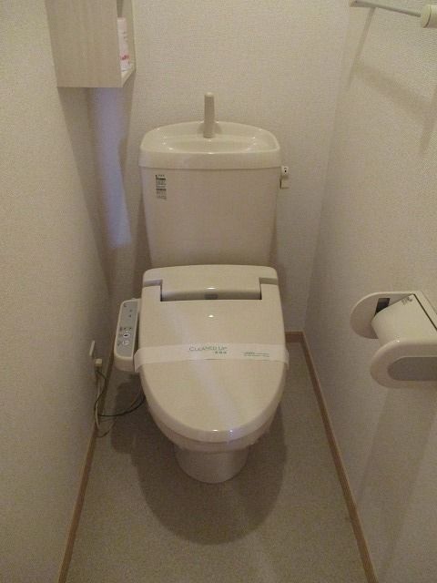 ヴィラ・グレイスフル Aのトイレ写真