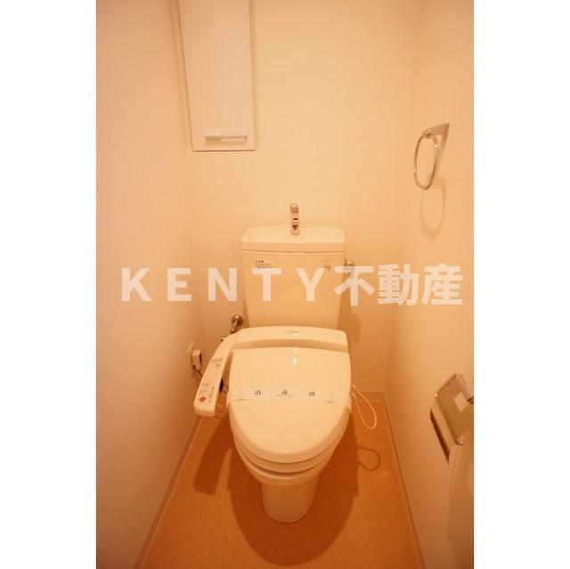 トイレ　落ち着いたトイレです
