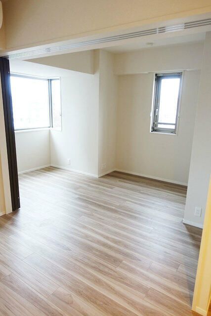 居室・リビング　写真は同タイプ住居です