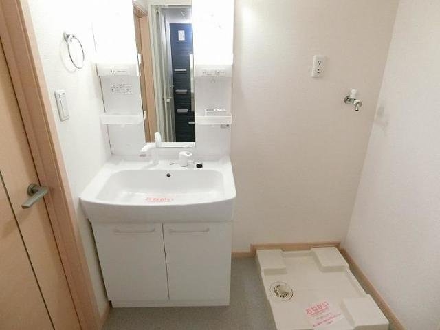 洗面設備　忙しい朝には欠かせない洗面所です