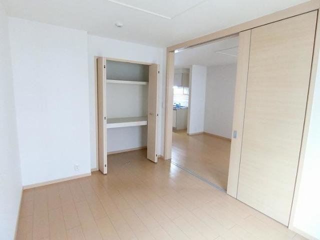 その他部屋・スペース　明るい色調の室内です