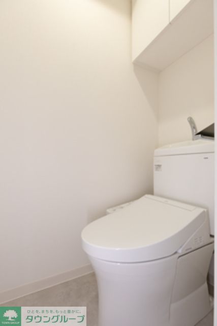 トイレ　※写真は同タイプ住戸です。