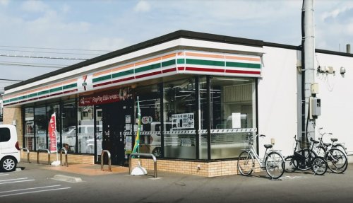 コンビニ　セブンイレブン 柏豊住3丁目店（コンビニ）まで771m