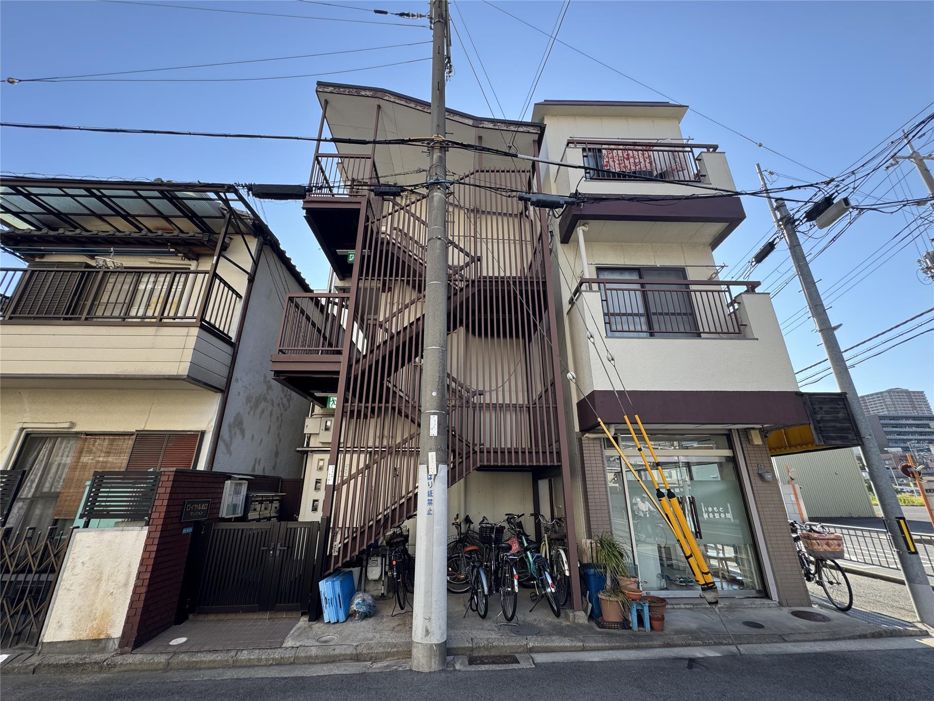 建物外観