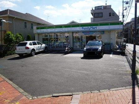 コンビニ　ファミリーマート松原六丁目店（コンビニ）まで93m