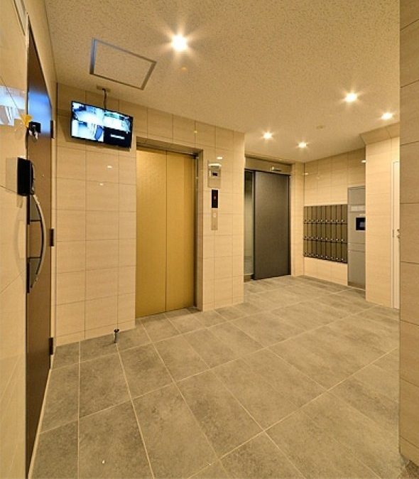 エントランス　★見学予約受付中★