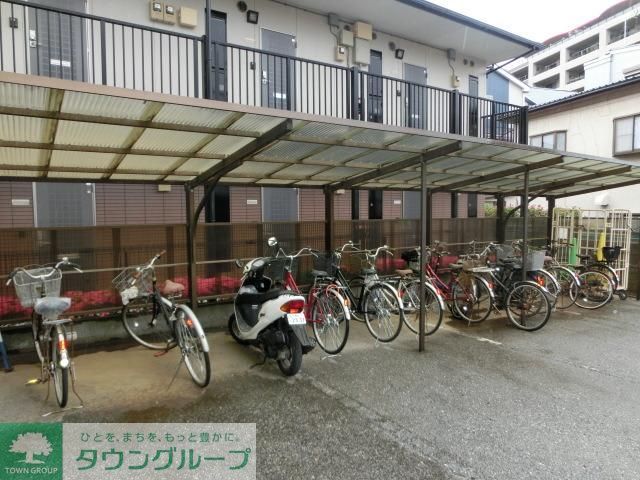 その他共有部分　屋根つきの駐輪場
