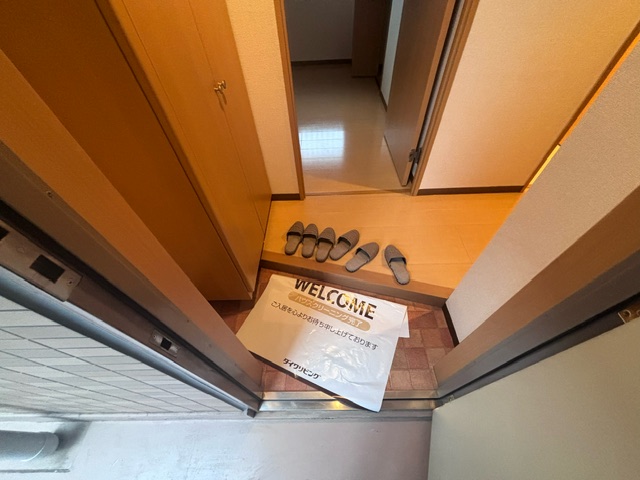 玄関　※同施工会社のイメージ写真※
