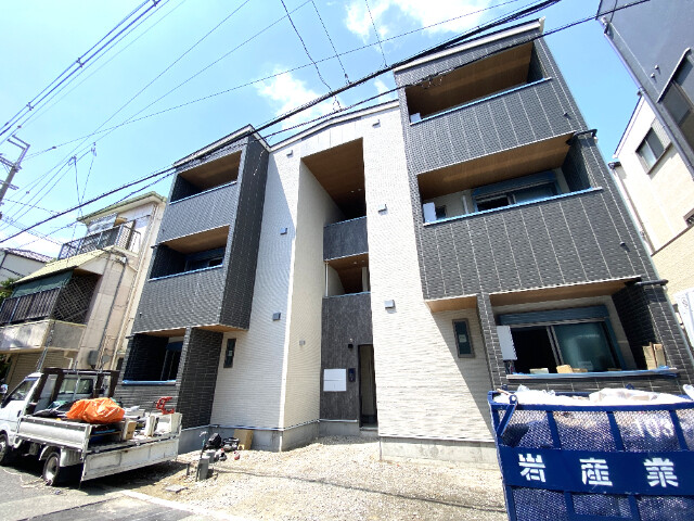 建物外観　２０２４年７月入居開始！