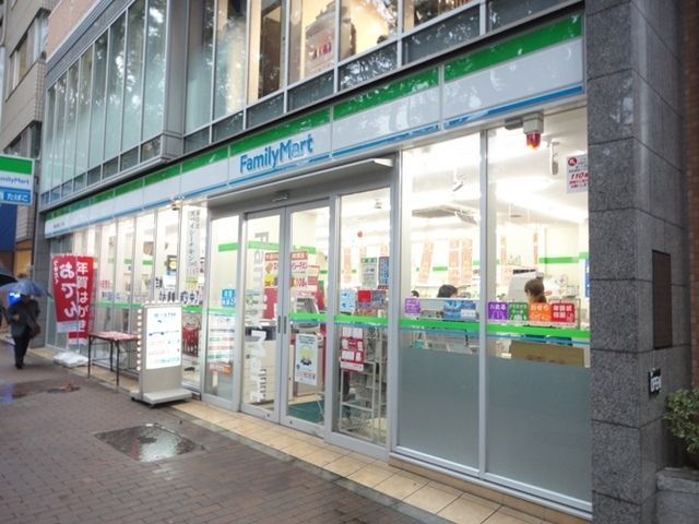 コンビニ　コンビニ（コンビニ）まで188m