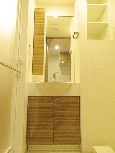 洗面設備　【設備充実の人気分譲マンション♪】