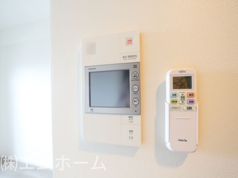セキュリティ　カメラ付インターホン