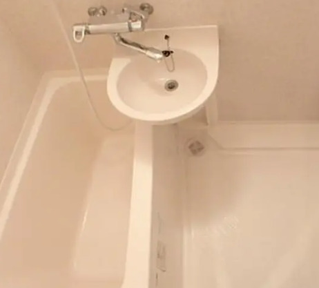 洗面設備　別部屋の画像を使用しております。