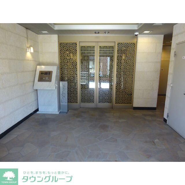 エントランス　お問合せはタウンハウジングまで！※現地待合わせ相談可能