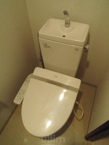 トイレ　別の部屋の写真