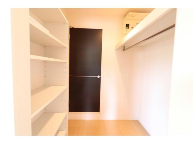 玄関　※別部屋写真・現状優先
