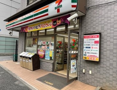 コンビニ　セブンイレブン 築地7丁目店（コンビニ）まで196m