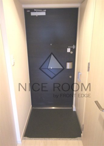 プレサンス難波セレクトの玄関写真