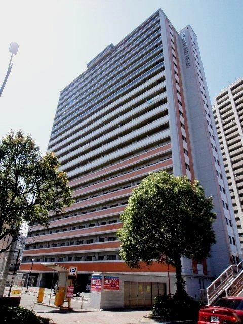 建物外観　モノレール香春口三萩野駅徒歩1分。小倉駅までのアクセスにも便