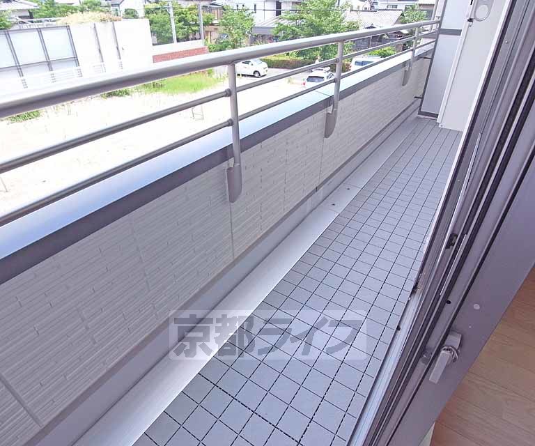 バルコニー　洗濯物も多く干せます。