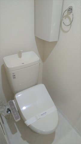 トイレ　「b’CASA志茂」