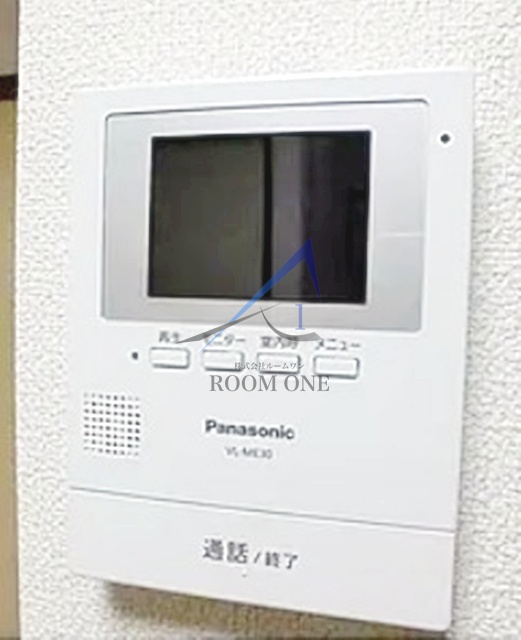 セキュリティ　モニター付きインターホンです。