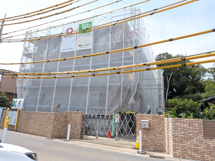 建物外観　建築中