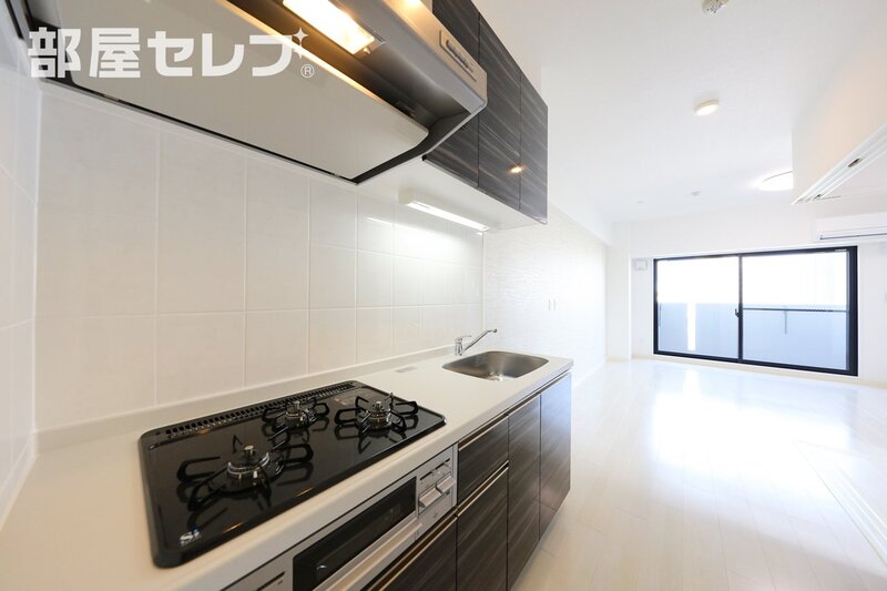 キッチン　６０４号室写真