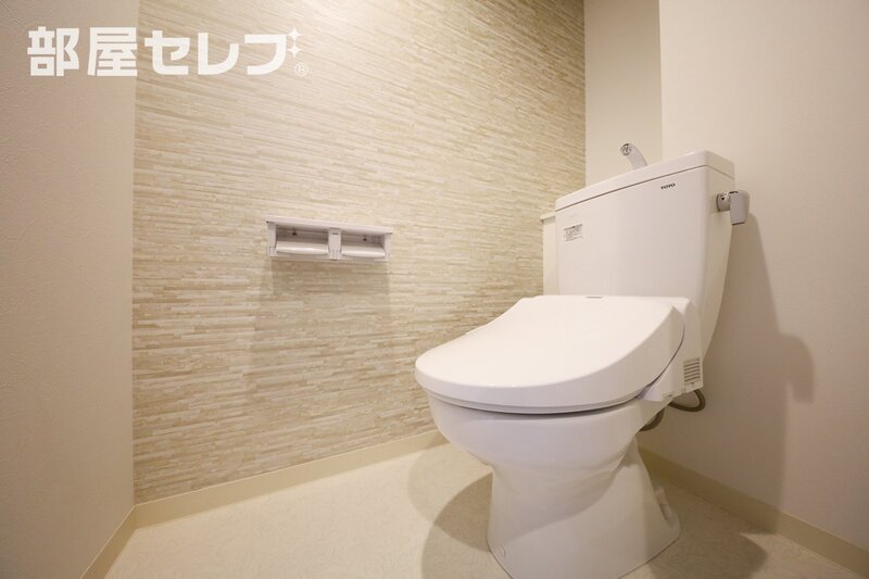 トイレ　６０４号室写真
