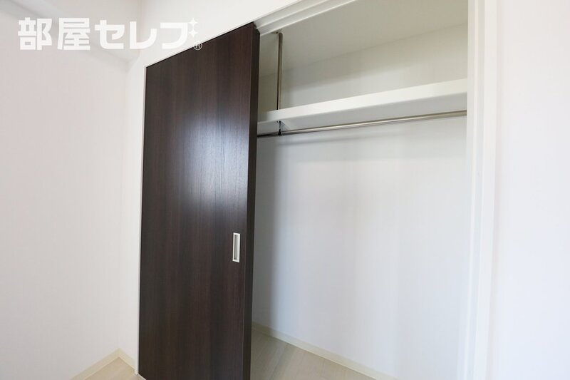 収納　６０４号室写真
