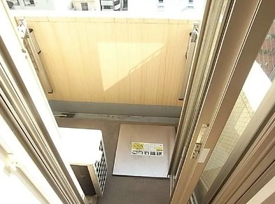 バルコニー　別部屋参考画像です